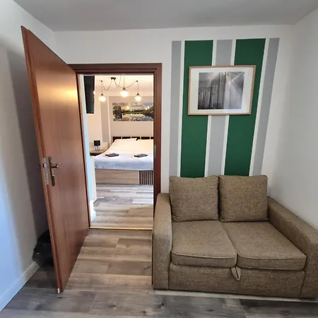 Amadeus Apartamento *