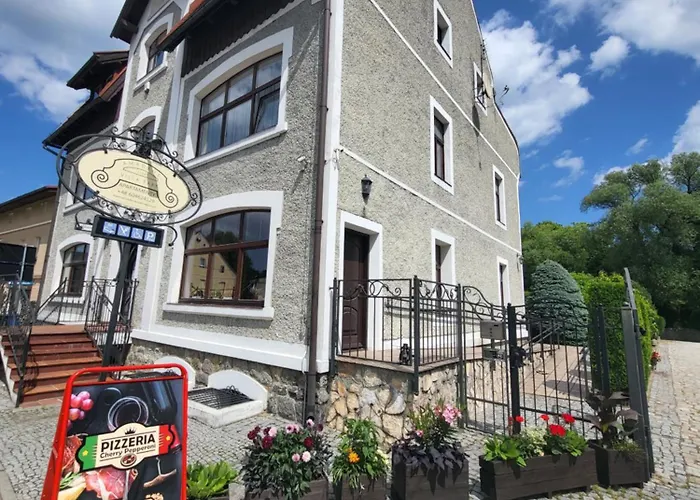 Amadeus Apartamento *